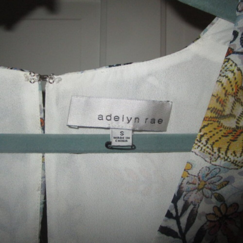 Adelyn Rae dress - Picture 5 of 5